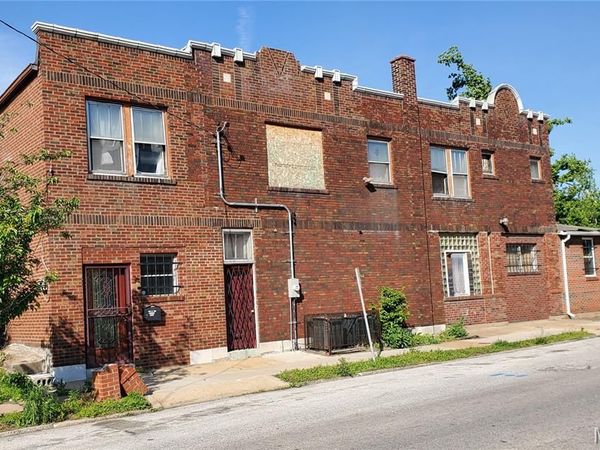 4131 W Carter Avenue , St Louis, MO 63115