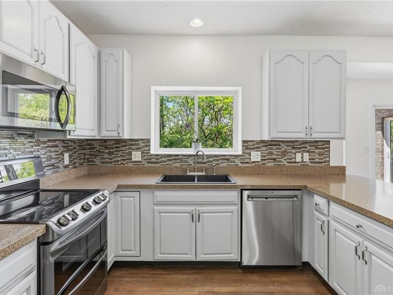 70 Martin Lane, Springboro, OH 45066 Photo 13