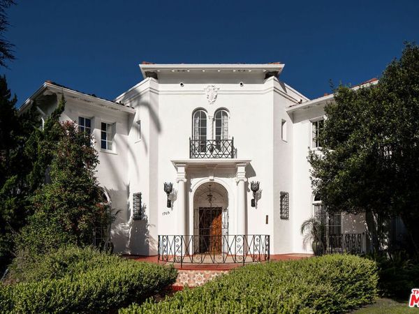 1705 Wellington Road, Los Angeles, CA 90019