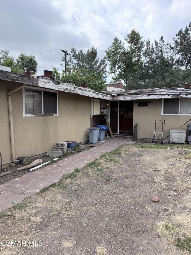 20710 Haynes Street, Winnetka, CA 91306 Main Photo