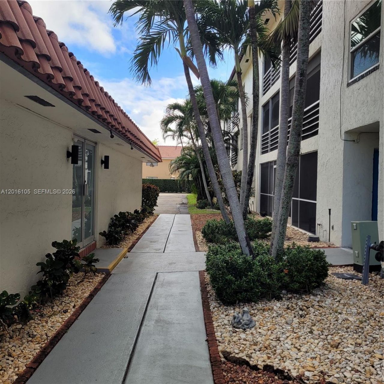 8605 W Sample Rd , Unit 111, Coral Springs, FL 33065 Photo