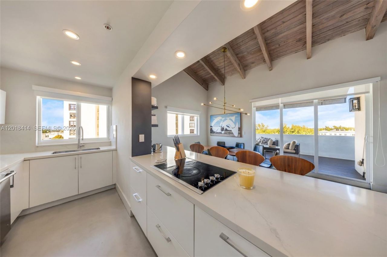 50 Ocean Lane Dr , Unit PH603, Key Biscayne, FL 33149 Photo