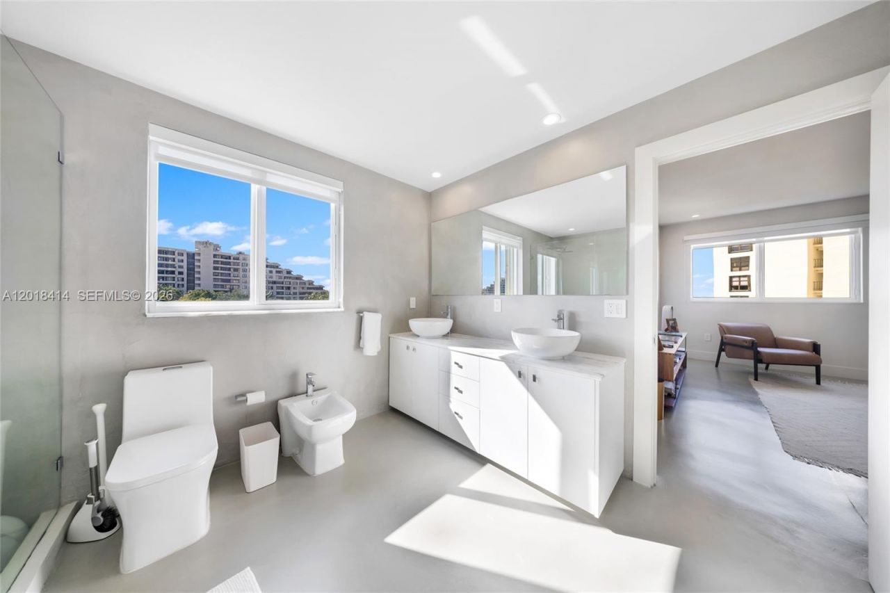 50 Ocean Lane Dr , Unit PH603, Key Biscayne, FL 33149 Photo
