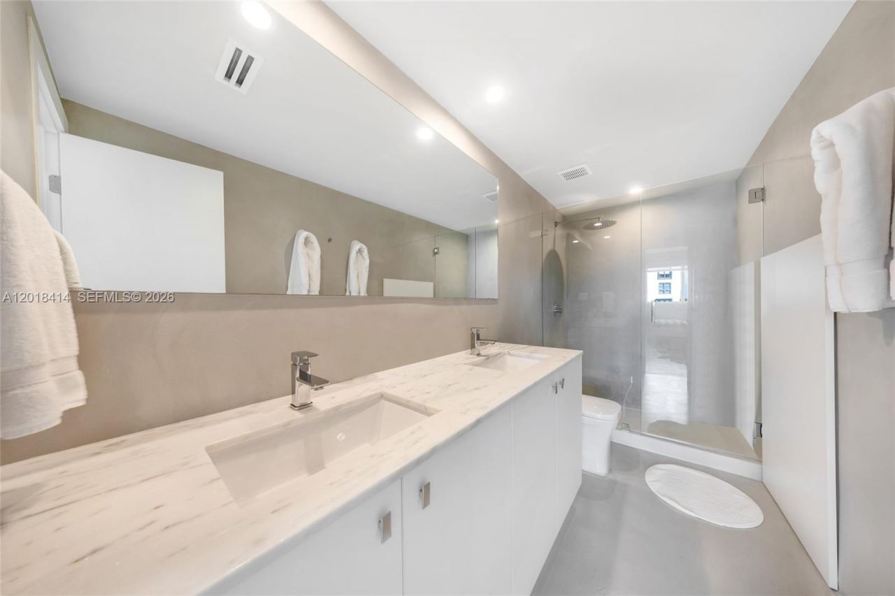50 Ocean Lane Dr , Unit PH603, Key Biscayne, FL 33149 Photo