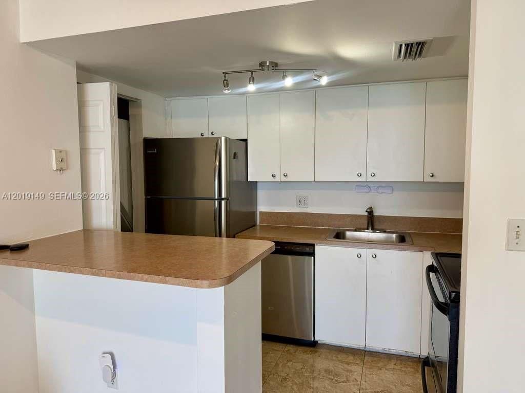 770 Claughton Island Dr, Unit 706, Miami, FL 33131 Photo