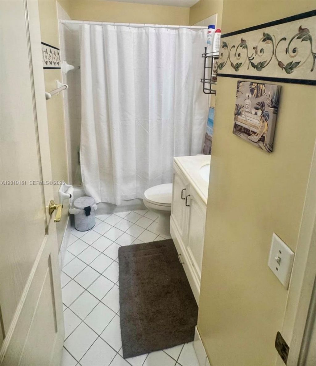 14172 SW 121st Pl, Unit 4, Miami, FL 33186 Photo