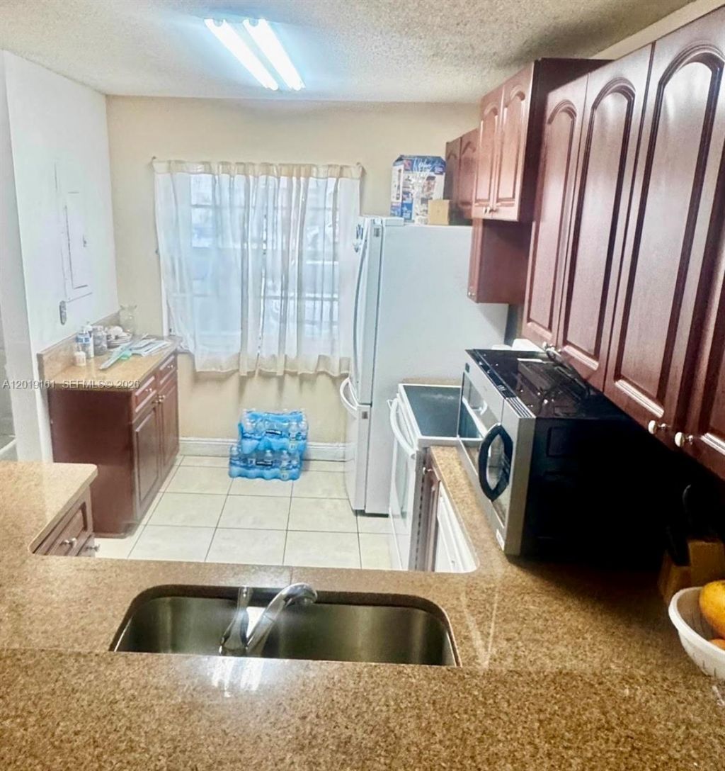 14172 SW 121st Pl, Unit 4, Miami, FL 33186 Photo