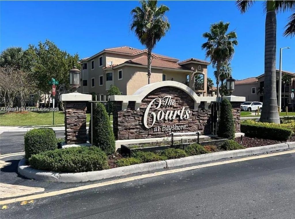 22931 SW 88th Pl , Unit 102, Cutler Bay, FL 33190 Photo