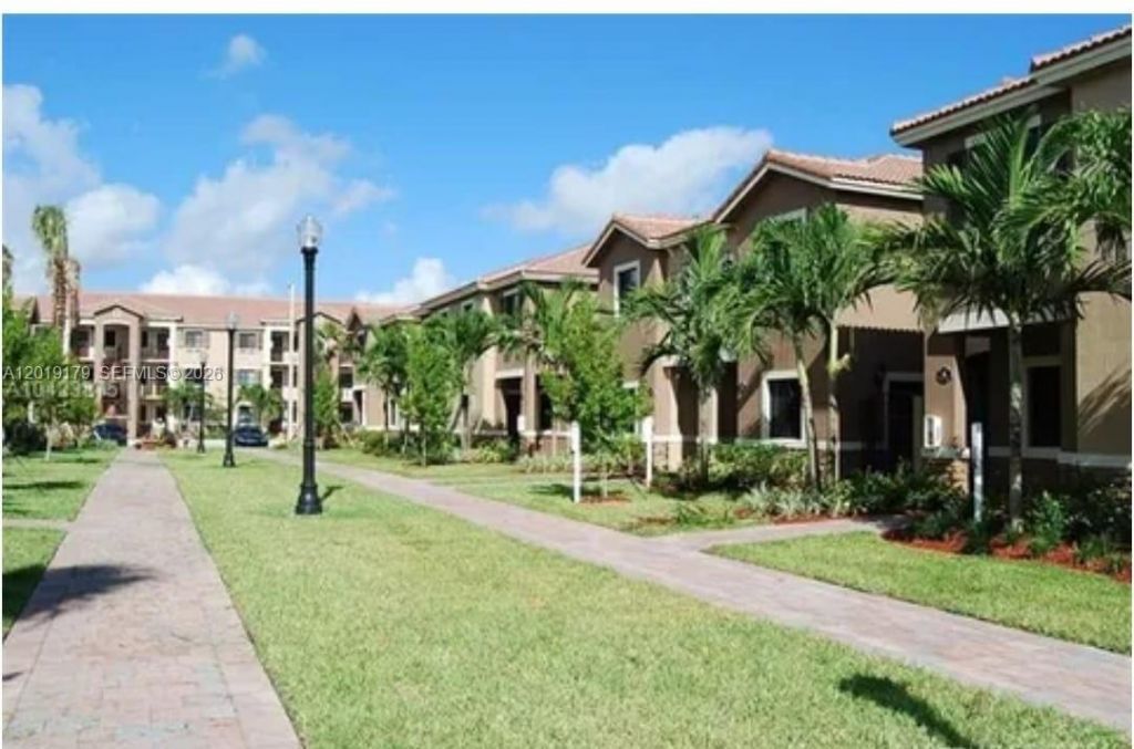 22931 SW 88th Pl , Unit 102, Cutler Bay, FL 33190 Photo