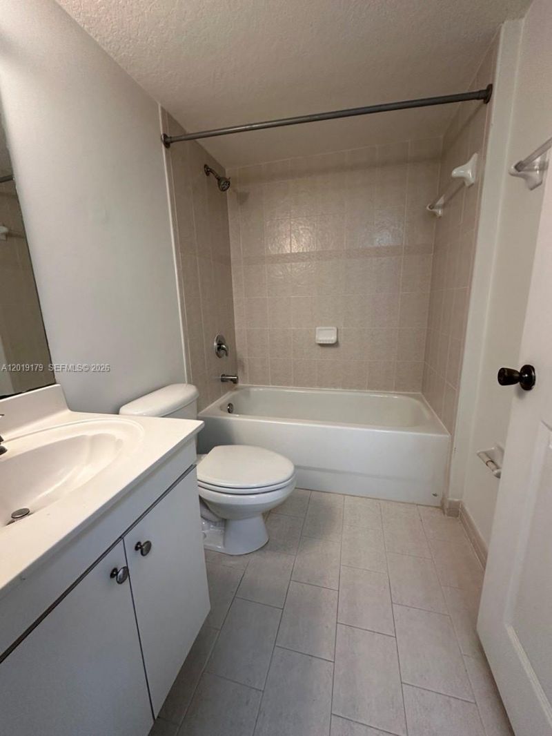22931 SW 88th Pl , Unit 102, Cutler Bay, FL 33190 Photo