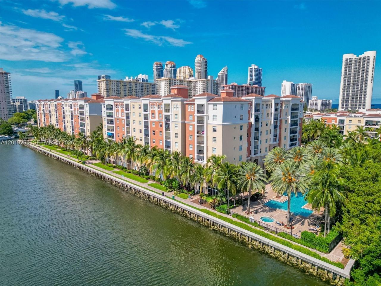 17150 N Bay Rd , Unit 2908, Sunny Isles Beach, FL 33160 Photo