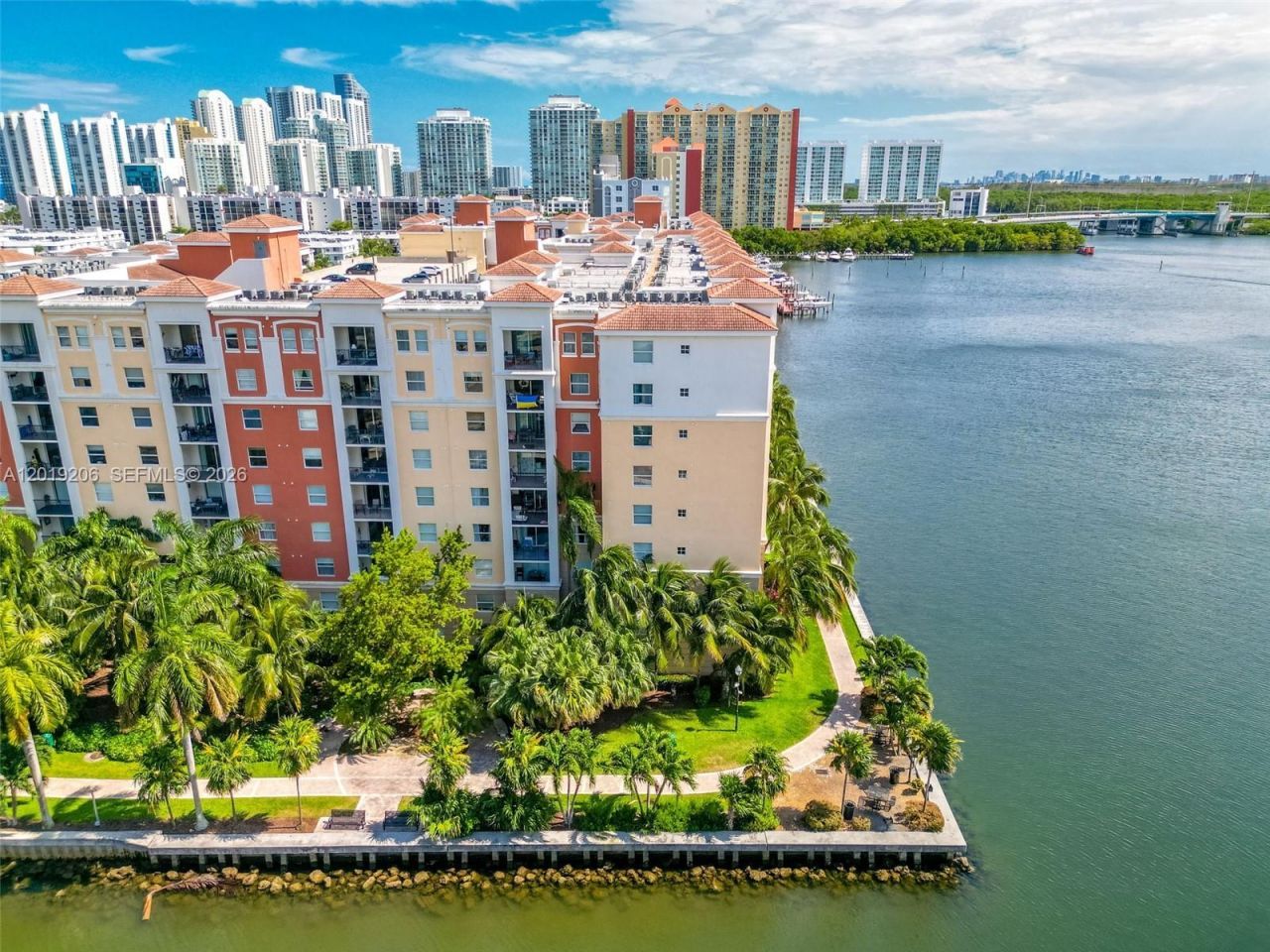 17150 N Bay Rd , Unit 2908, Sunny Isles Beach, FL 33160 Photo