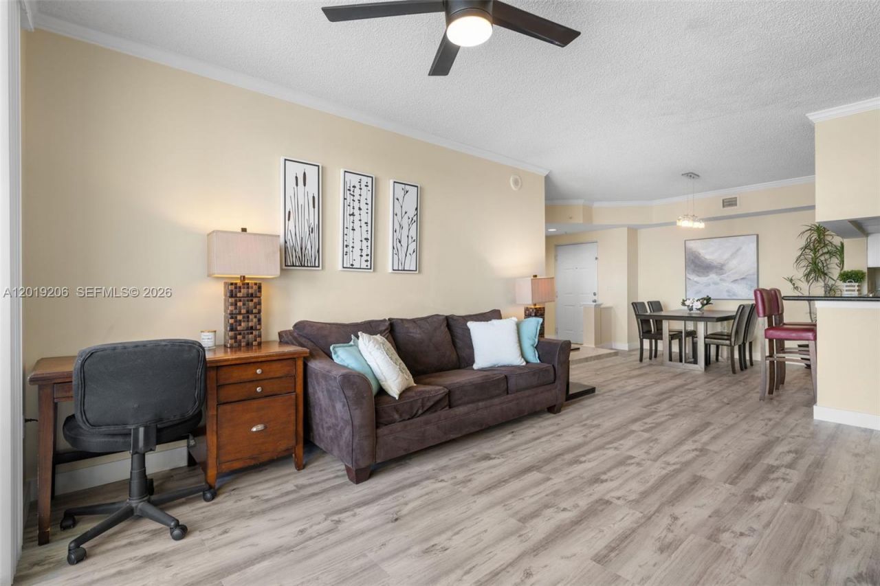 17150 N Bay Rd , Unit 2908, Sunny Isles Beach, FL 33160 Photo