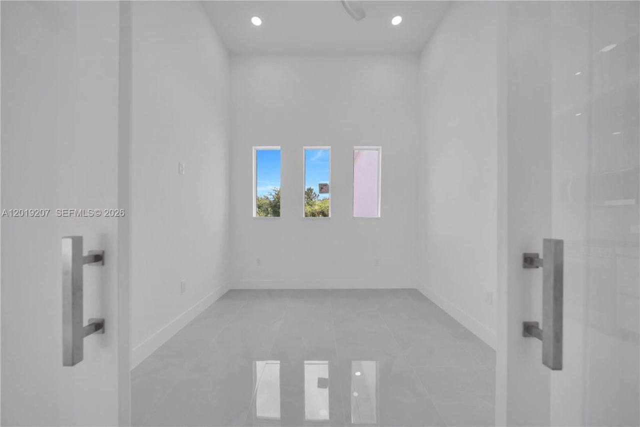 2900 41st St SW , Lehigh Acres, FL 33976 Photo
