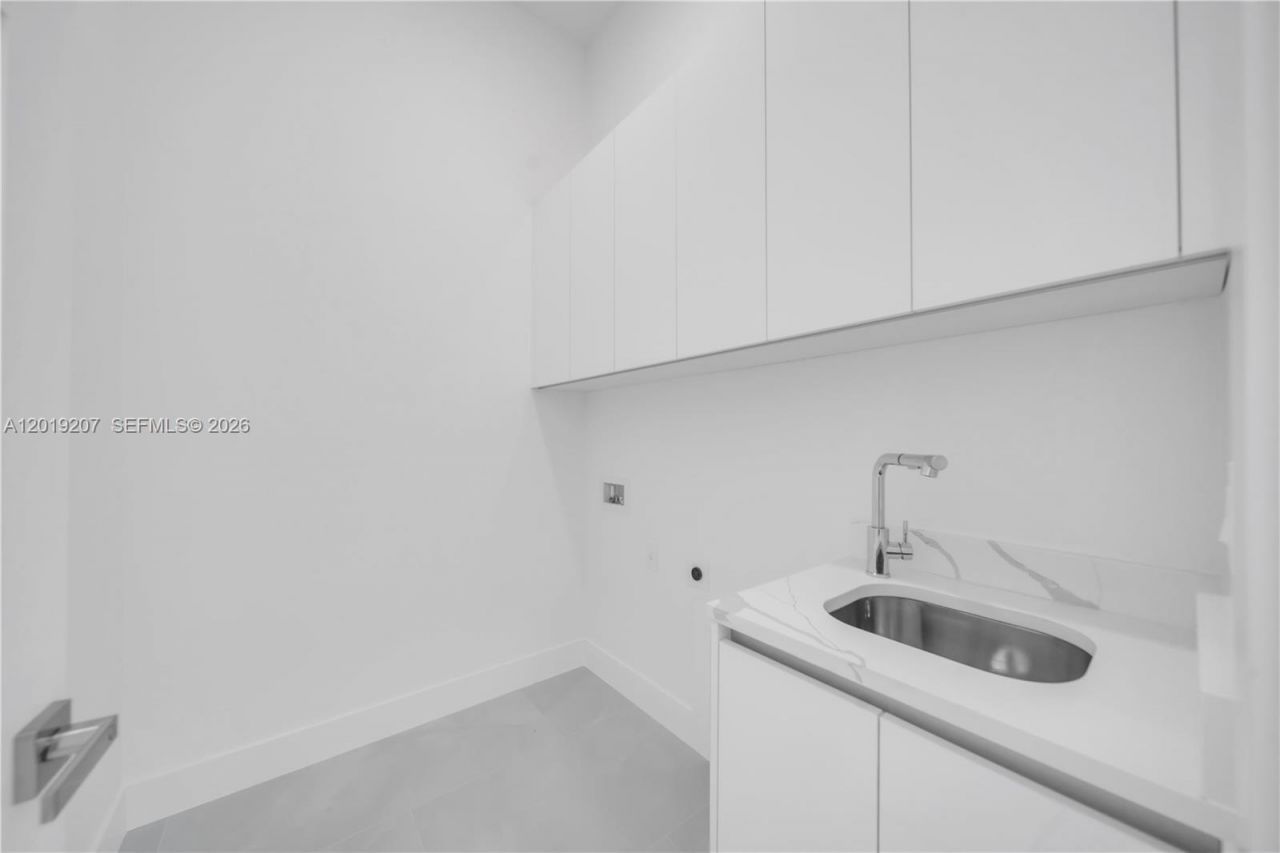 2900 41st St SW , Lehigh Acres, FL 33976 Photo