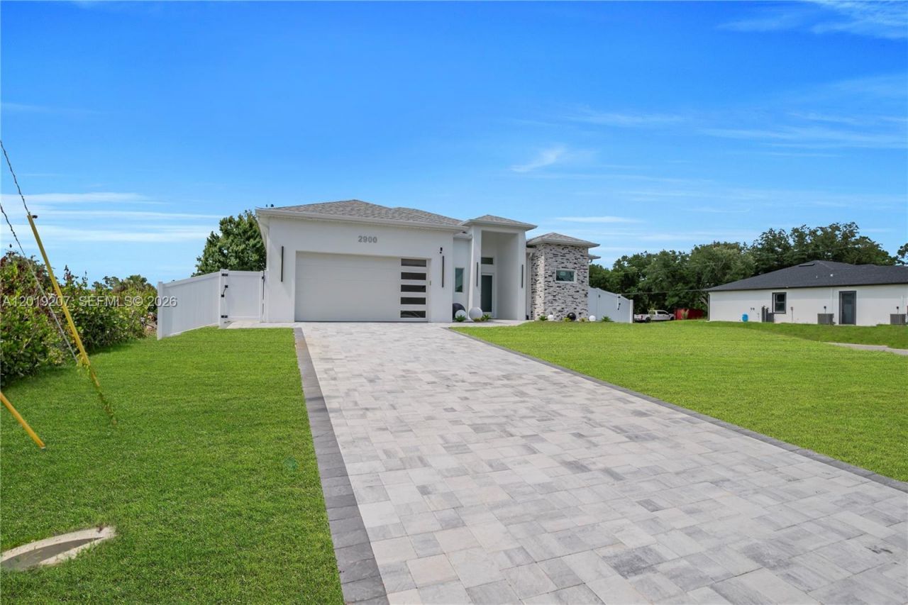 2900 41st St SW , Lehigh Acres, FL 33976 Photo