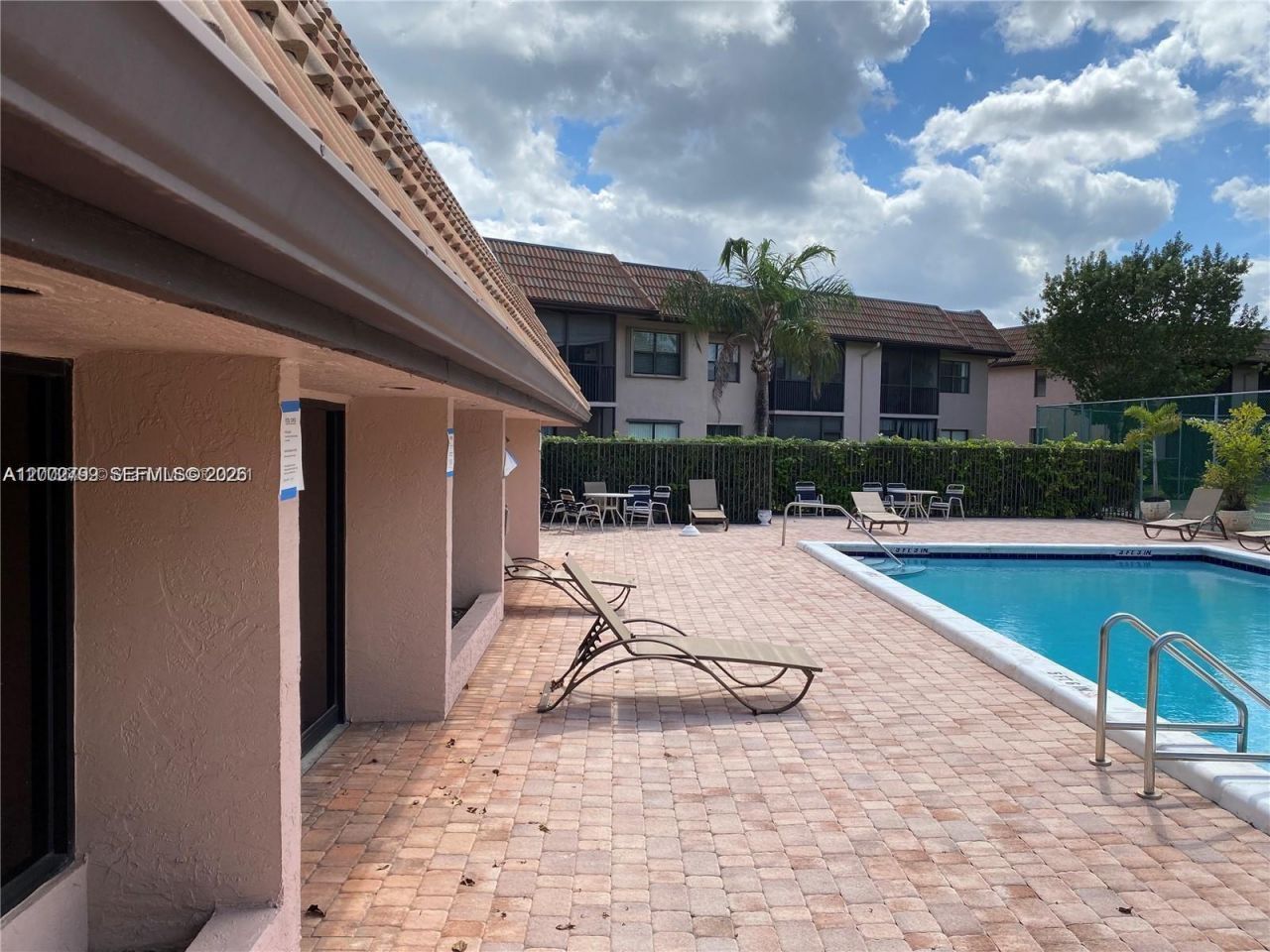 10468 NW 10th St , Unit 204, Pembroke Pines, FL 33026 Photo