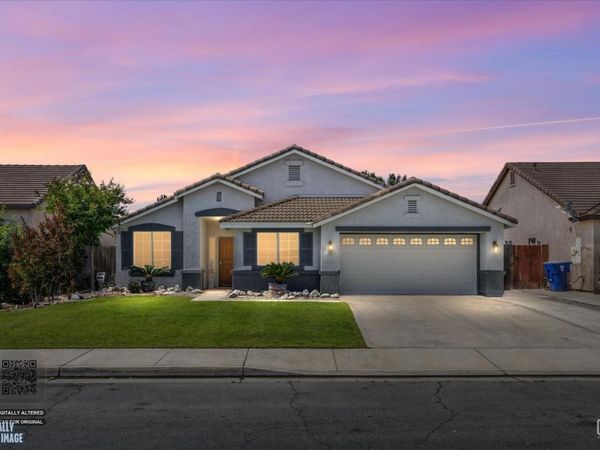 13317 Boyd Lake Drive, Bakersfield, CA 93314