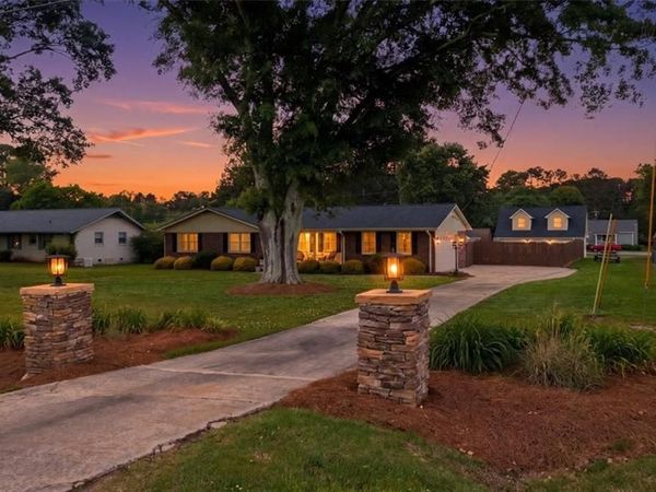 512 Cherokee Road, Cedartown, GA 30125