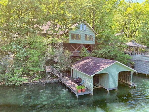 15 Imperial Lane , Clayton, GA 30525