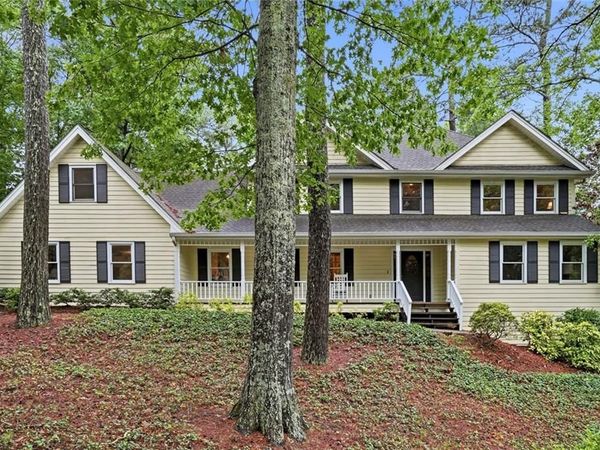 2955 Ascot Lane, Roswell, GA 30076