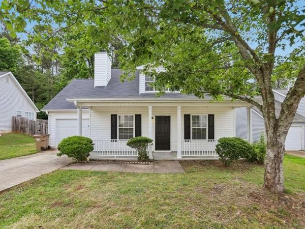 6758 Biscayne Boulevard, Rex, GA 30273
