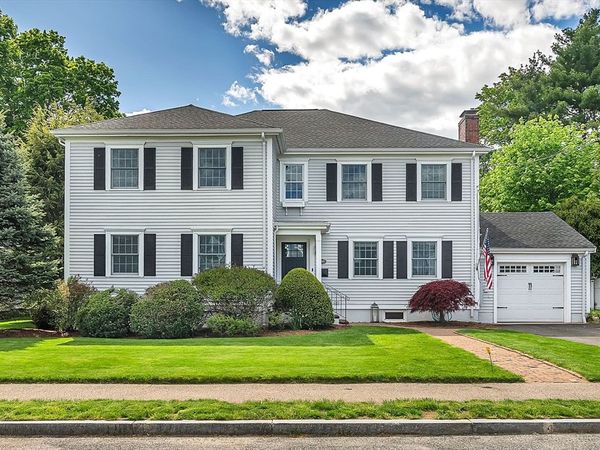 101 Bird St, Needham, MA 02492