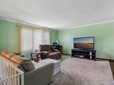 Main Photo