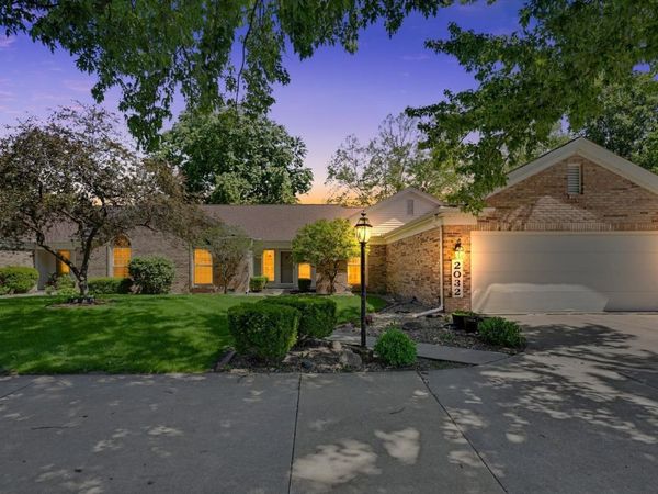 2032 Bentbrook Drive, Unit 2032, Champaign, IL 61822