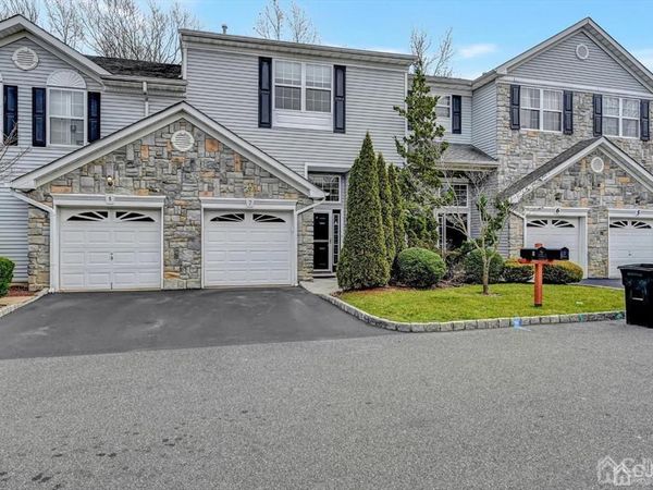 7 Harbor Bay Circle, South Amboy, NJ 08879