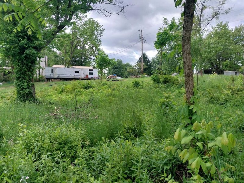 6711 Golden Doubloon Lane, Hillsboro, OH 45133 Photo 8