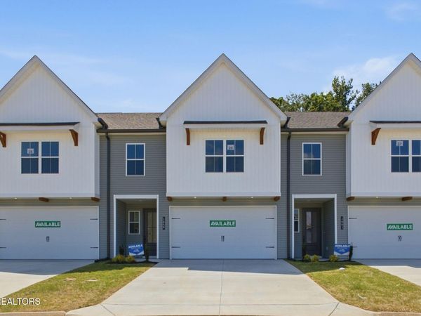 1659 Lateglow Way, Knoxville, TN 37931