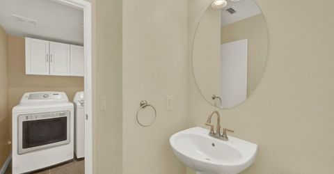 5523 Tamarindo Ln, Elk Grove, CA 95758 Photo