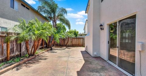 5523 Tamarindo Ln, Elk Grove, CA 95758 Photo