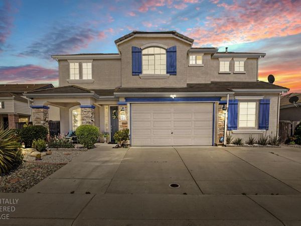 9837 LOIS STILTNER Ct, Elk Grove, CA 95624