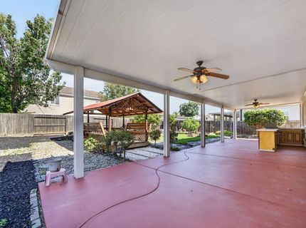 9837 Lois Stiltner Ct, Elk Grove, CA 95624 Photo