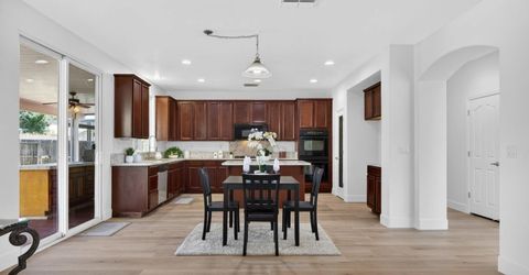 9837 Lois Stiltner Ct, Elk Grove, CA 95624 Photo