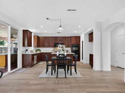 9837 Lois Stiltner Ct, Elk Grove, CA 95624 Photo