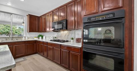 9837 Lois Stiltner Ct, Elk Grove, CA 95624 Photo