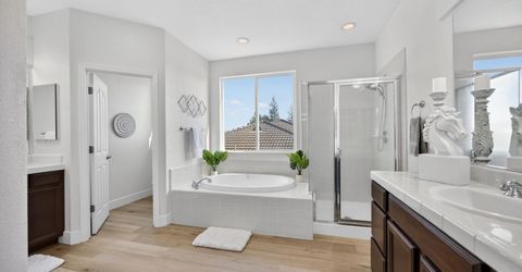 9837 Lois Stiltner Ct, Elk Grove, CA 95624 Photo