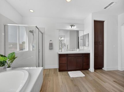 9837 Lois Stiltner Ct, Elk Grove, CA 95624 Photo