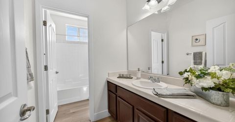 9837 Lois Stiltner Ct, Elk Grove, CA 95624 Photo