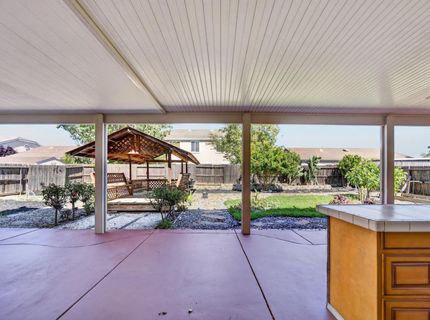 9837 Lois Stiltner Ct, Elk Grove, CA 95624 Photo