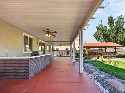 9837 Lois Stiltner Ct, Elk Grove, CA 95624 Photo