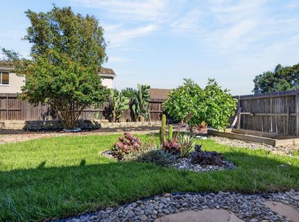 9837 Lois Stiltner Ct, Elk Grove, CA 95624 Photo