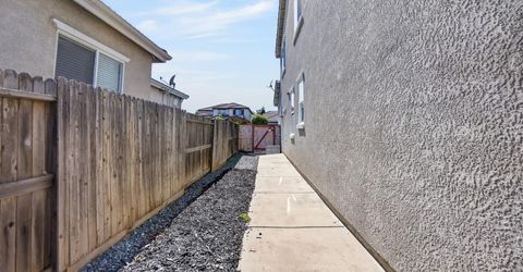 9837 Lois Stiltner Ct, Elk Grove, CA 95624 Photo