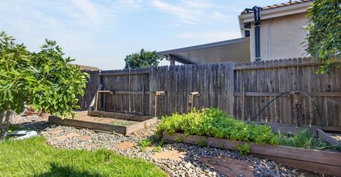 9837 Lois Stiltner Ct, Elk Grove, CA 95624 Photo
