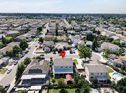 9837 Lois Stiltner Ct, Elk Grove, CA 95624 Photo