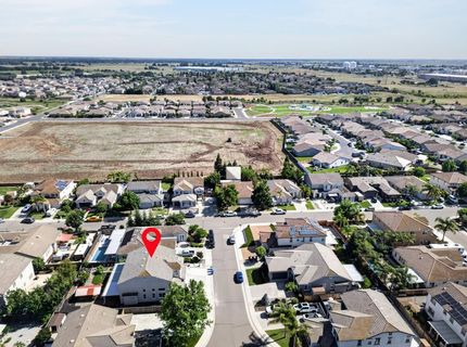 9837 Lois Stiltner Ct, Elk Grove, CA 95624 Photo