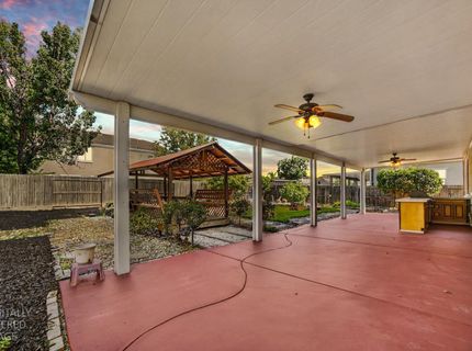 9837 Lois Stiltner Ct, Elk Grove, CA 95624 Photo
